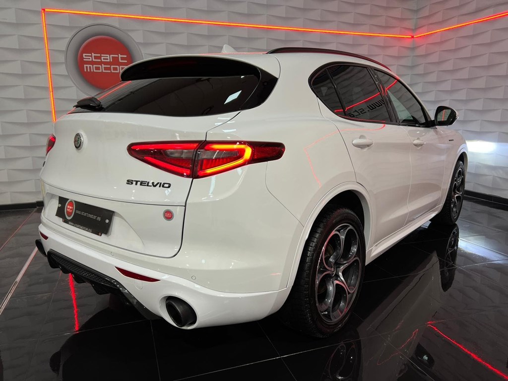 Foto 3 ALFA ROMEO STELVIO 2.2DIESEL 210CV VELOCE Q4