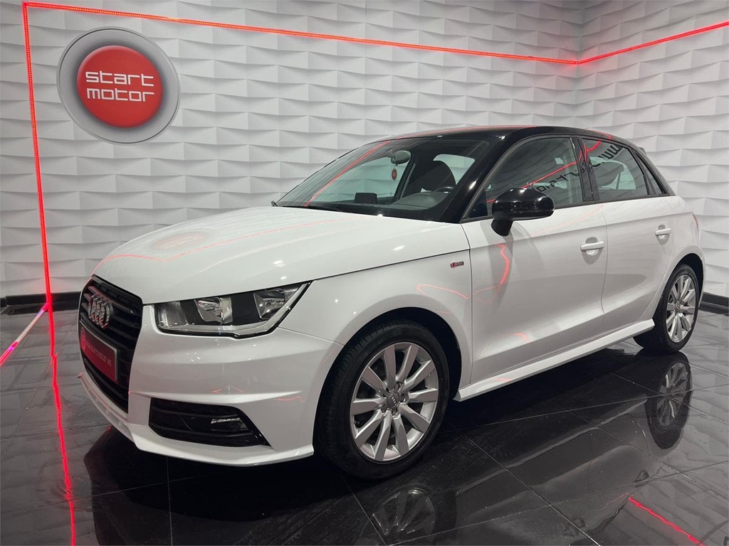 Foto 3 AUDI A1 ADRENALIN 1.0 TFSI SPORTBACK 95CV