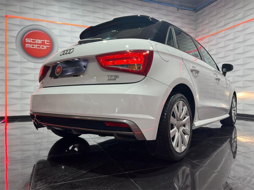 Foto 6 AUDI A1 ADRENALIN 1.0 TFSI SPORTBACK 95CV