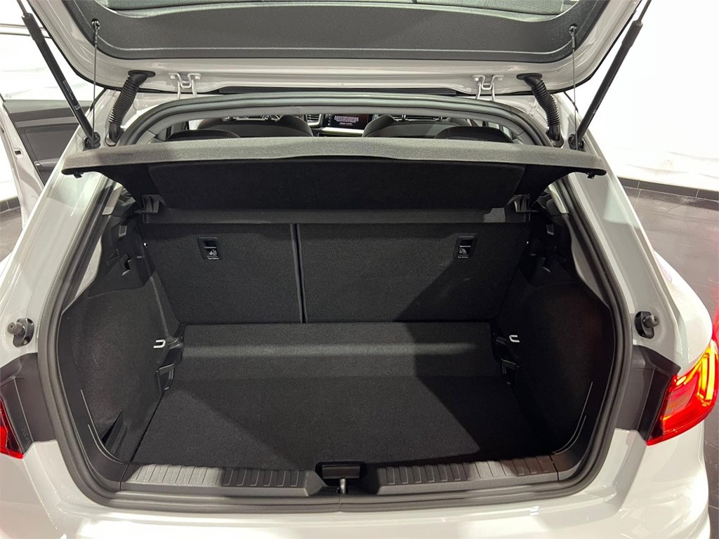 Foto 6 AUDI A1 SPORTBACK ADRENALINE 30TFSI S-TRONIC
