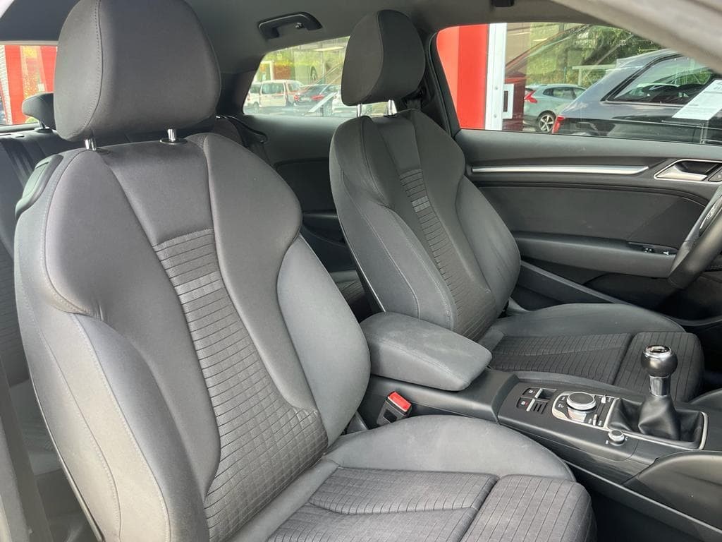 Foto 9 AUDI A3 3p 2.0 TDI 150CV S-LINE 