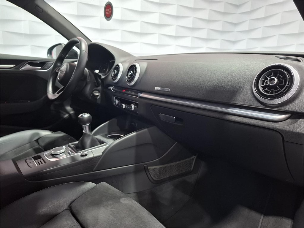 Foto 10 AUDI A3 SEDAN 2.0 150CV SLINE