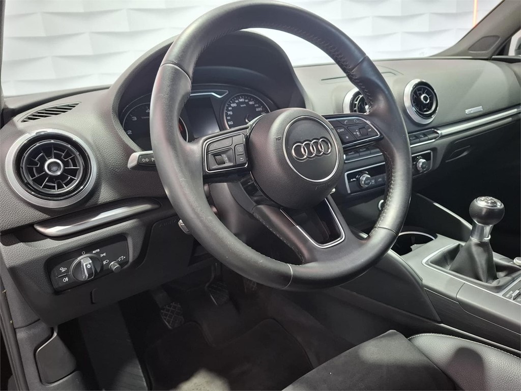 Foto 12 AUDI A3 SEDAN 2.0 150CV SLINE