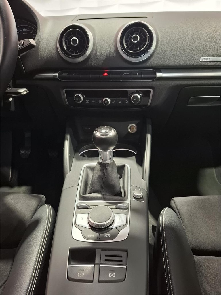 Foto 15 AUDI A3 SEDAN 2.0 150CV SLINE