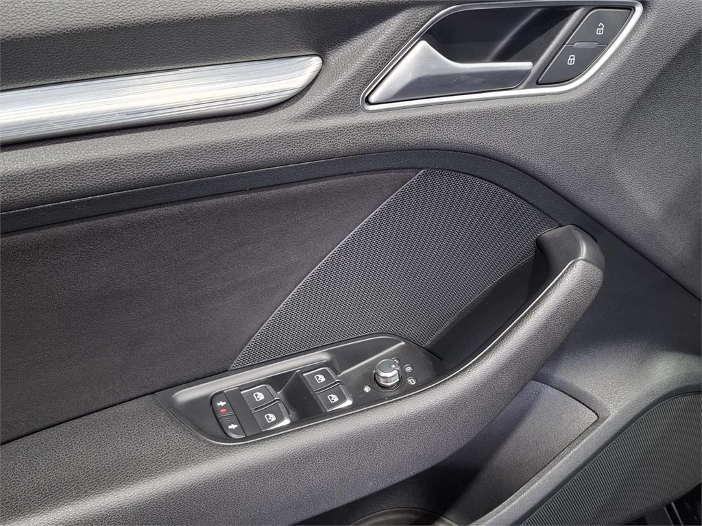 Foto 16 AUDI A3 SEDAN 2.0 150CV SLINE