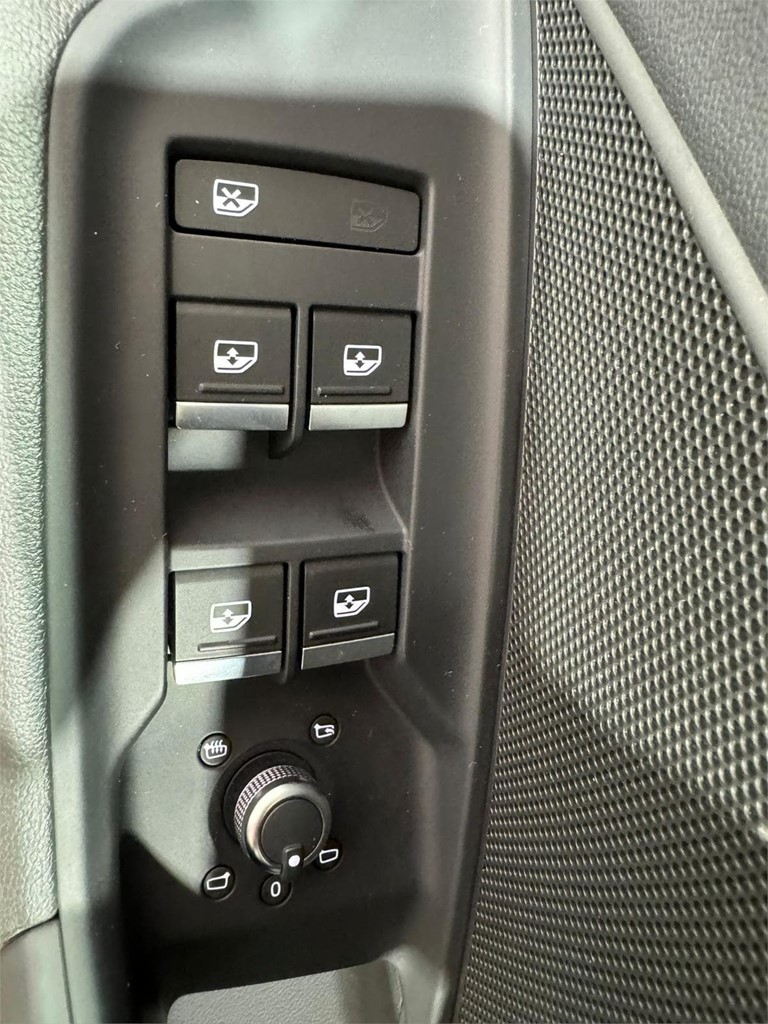 Foto 18 AUDI A3 SPORTBACK S-LINE GENUINE EDITION 35TDI S-TRONIC