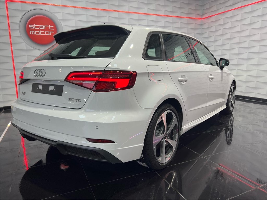 Foto 3 AUDI A3 SPORTBACK SLINE 35TDI 1.6 116CV