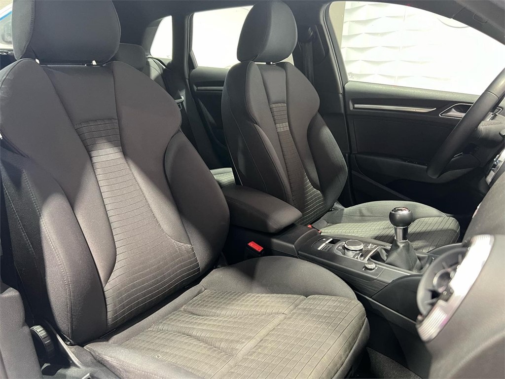 Foto 7 AUDI A3 SPORTBACK SLINE 35TDI 1.6 116CV