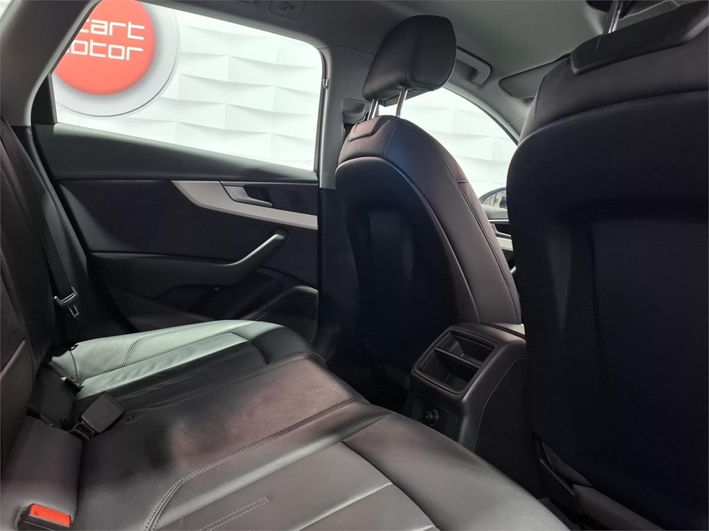 Foto 14 AUDI A4 AVANT 2.0 TDI 150CV AT7 E6