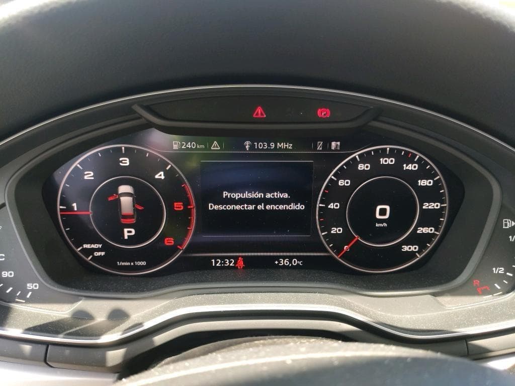 Foto 5 AUDI A4 AVANT 2.0 TDI 150CV AT7 E6