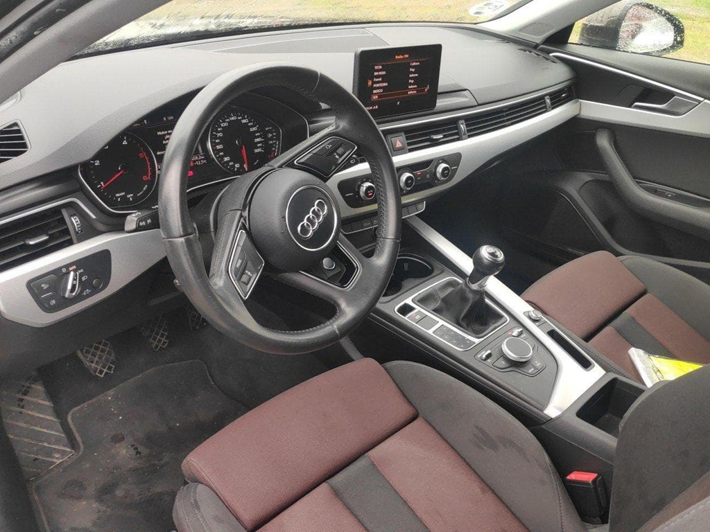 Foto 7 AUDI A4 Avant 2.0 TDI 150CV SPORT EDITION