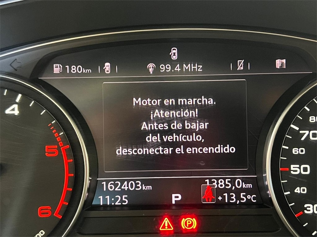 Foto 13 AUDI A4 AVANT 2.0 TDI S-TRONIC 150CV