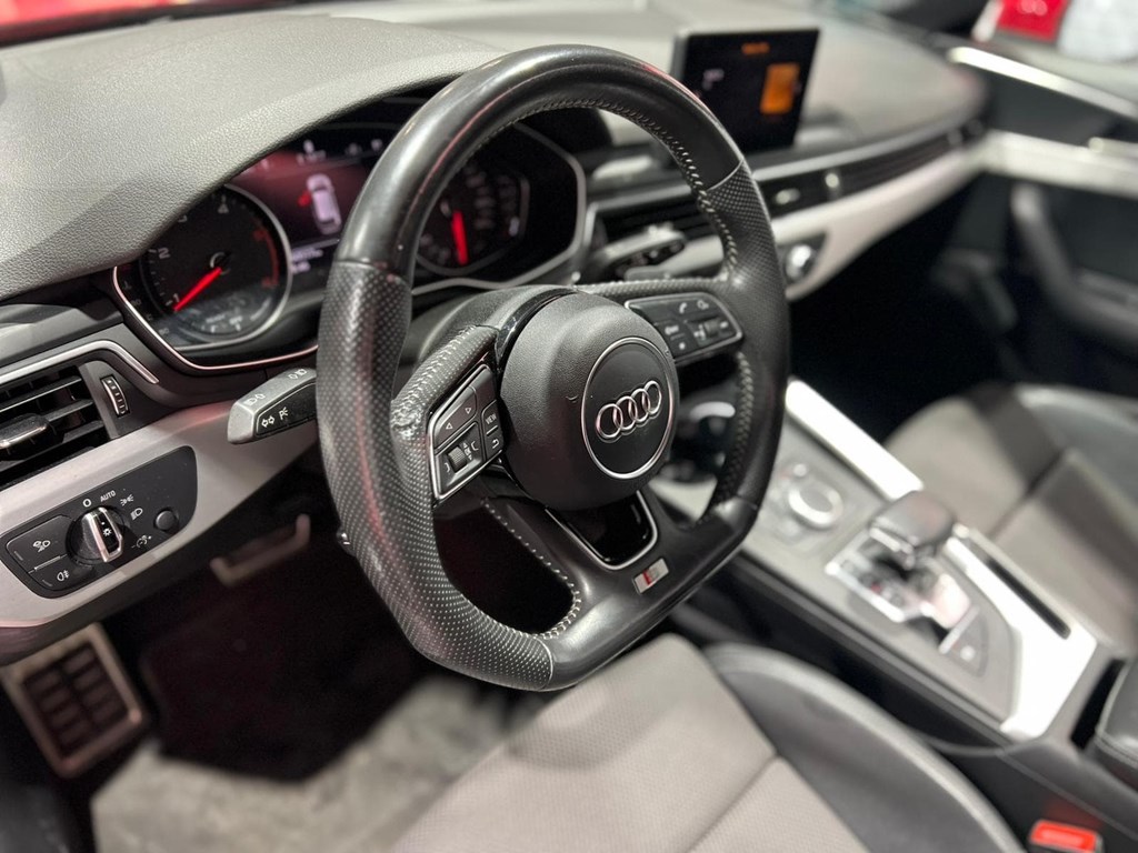 Foto 11 AUDI A4 AVANT S-LINE 2.0 150CV 