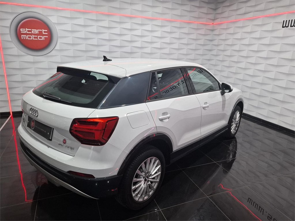 Foto 6 AUDI Q2 30 TFSI DESING 1.0 115CV AT7
