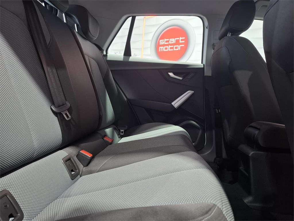 Foto 8 AUDI Q2 30 TFSI DESING 1.0 115CV AT7