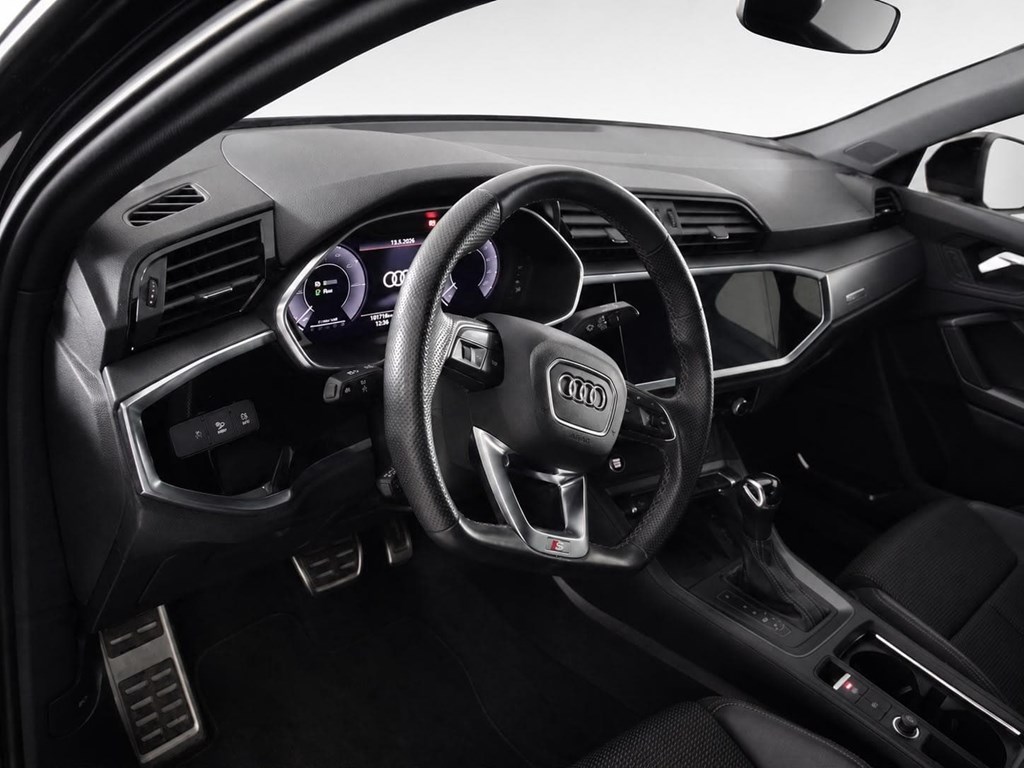 Foto 9 AUDI Q3 2.0 TDI 150CV BLACK LINE S-TRONIC 