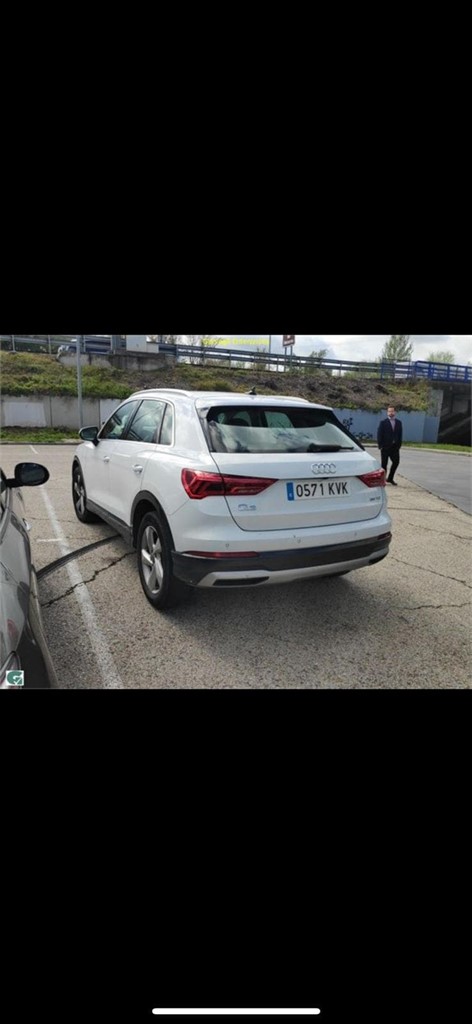 Foto 4 Audi Q3 Advanced 35 TDI (150) (CV) S tronic