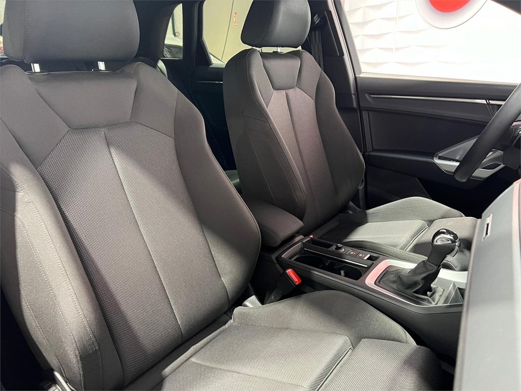 Foto 8 AUDI Q3 S-LINE 35 TDI 2.0 150CV