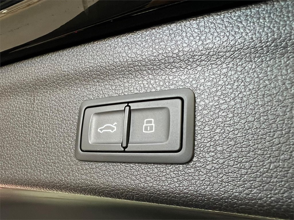Foto 22 AUDI Q3 S-LINE 35TDI 150CV STRONIC