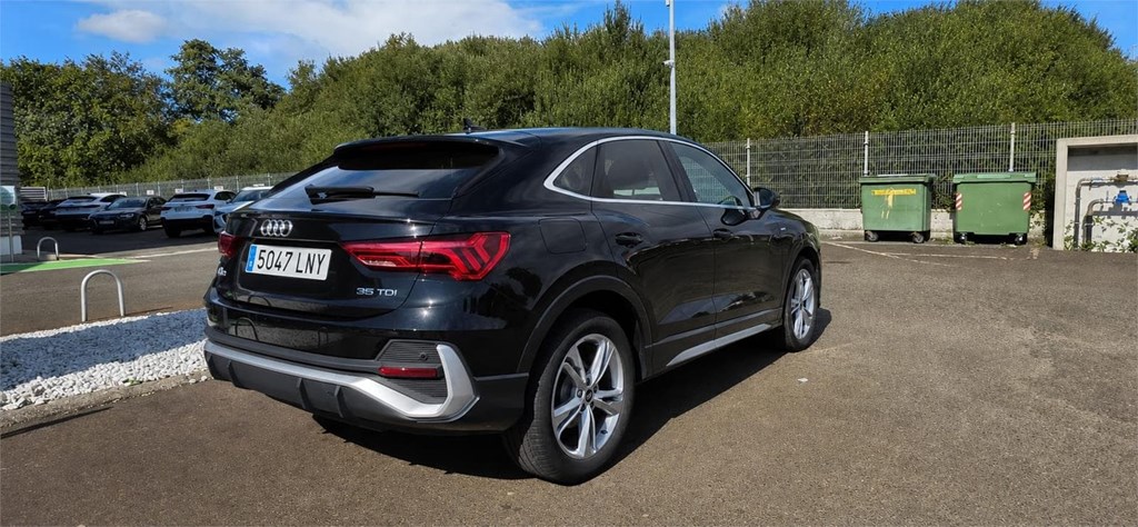 Foto 4 AUDI Q3 SPORTBACK 2.0 TDI 150CV DSG S-LINE