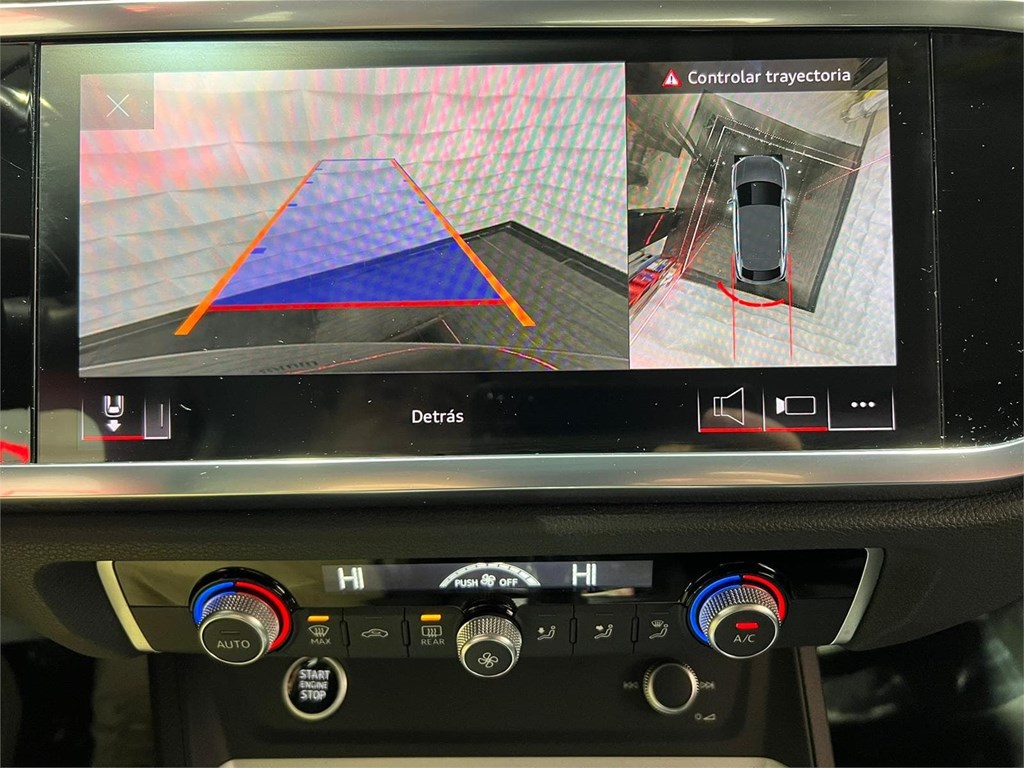 Foto 14 AUDI Q3 SPORTBACK 35 TDI S TRONIC