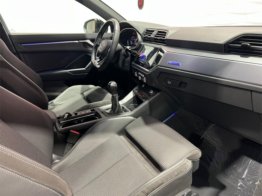 Foto 6 AUDI Q3 SPORTBACK 35 TFSI 150CV BLACK LINE