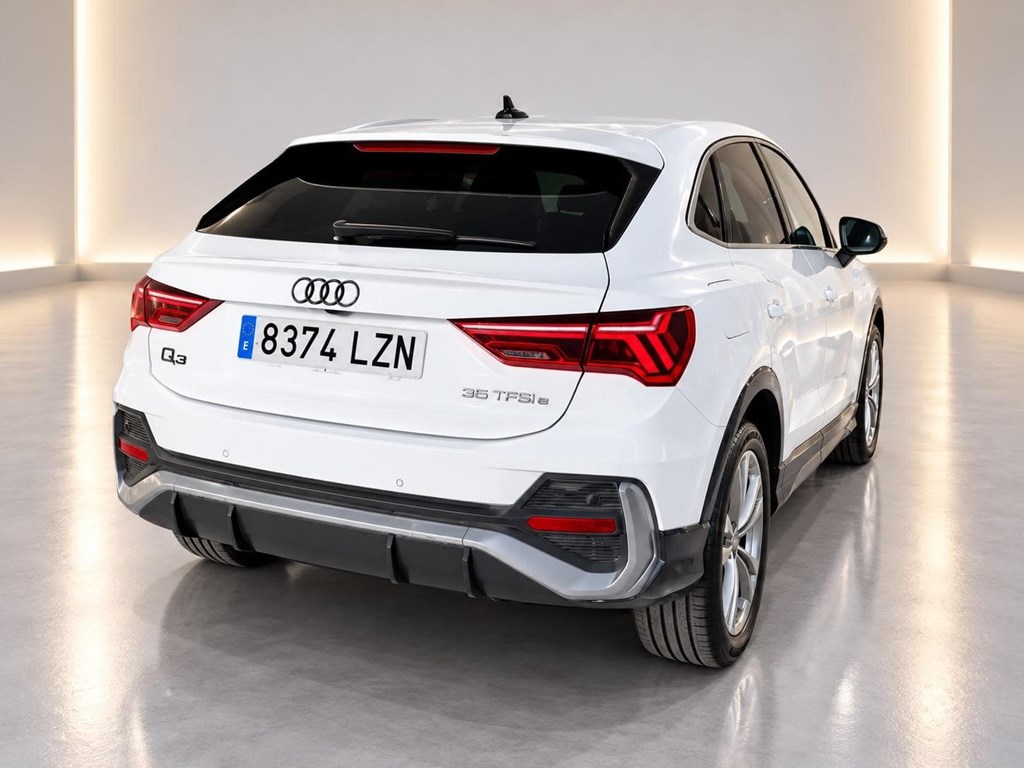 Foto 3 AUDI Q3 SPORTBACK 45TFSIE S-TRONIC S-LINE