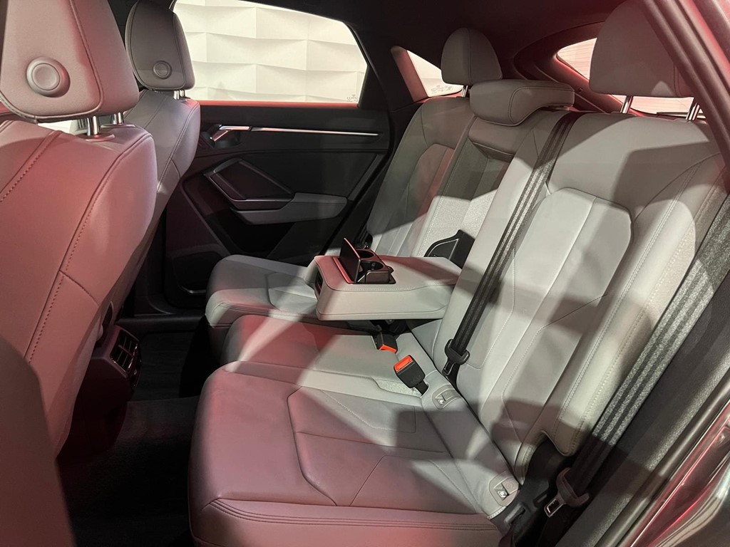 Foto 9 AUDI Q3 SPORTBACK S LINE 35 TDI  (150CV) S tronic 