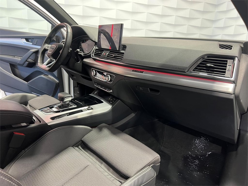 Foto 12 AUDI Q5 55 TFSIE BLACK LINE QUATTRO-ULTRA S TRONIC