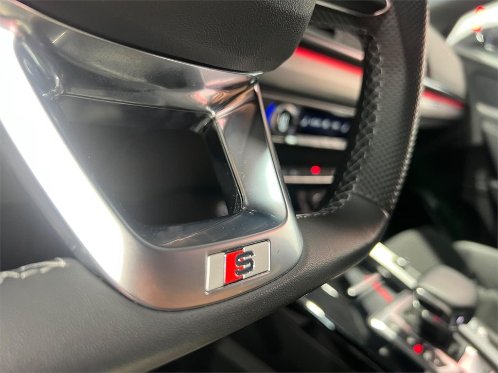 Foto 14 AUDI Q5 55 TFSIE BLACK LINE QUATTRO-ULTRA S TRONIC