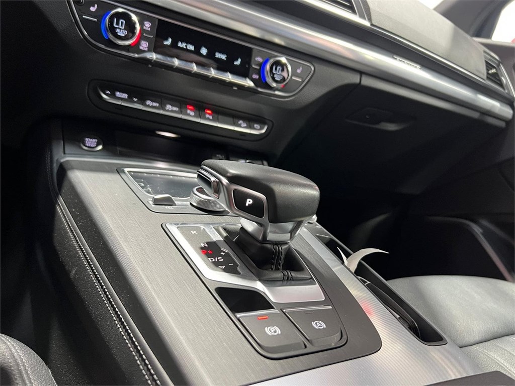 Foto 13 AUDI Q5 DESIGN 40TDI QUATTRO STRONIC