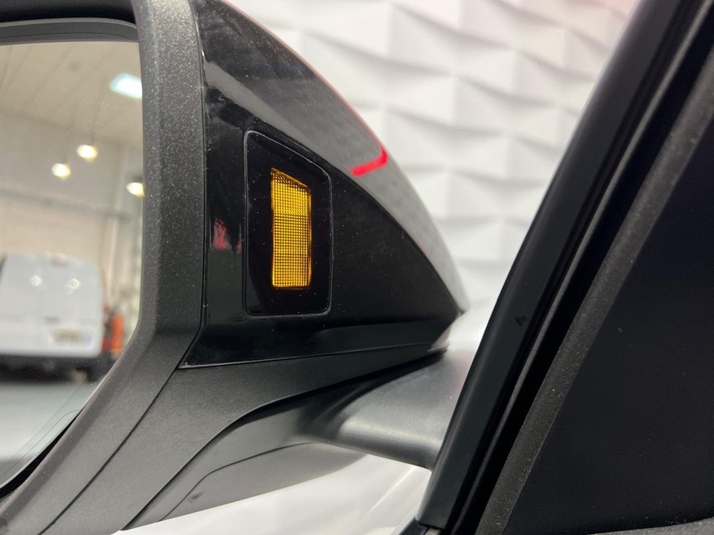 Foto 34 AUDI Q8 50 TDI QUATTRO 3.0 285CV