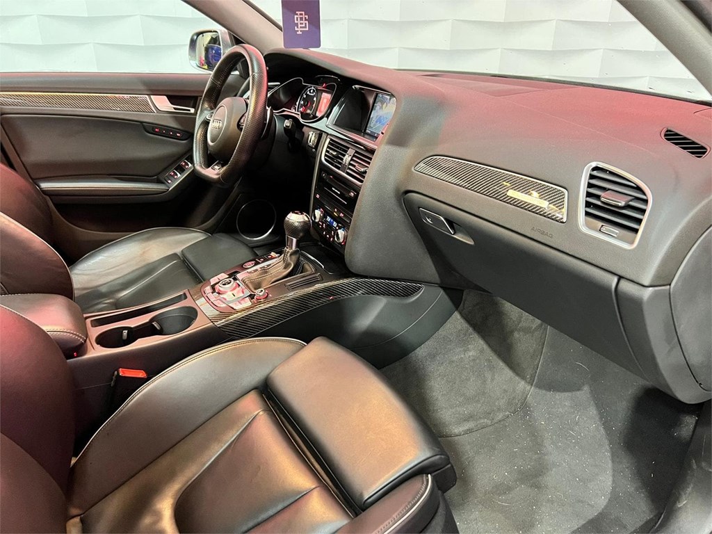 Foto 13 AUDI RS4 AVANT 4.2 V8 450CV