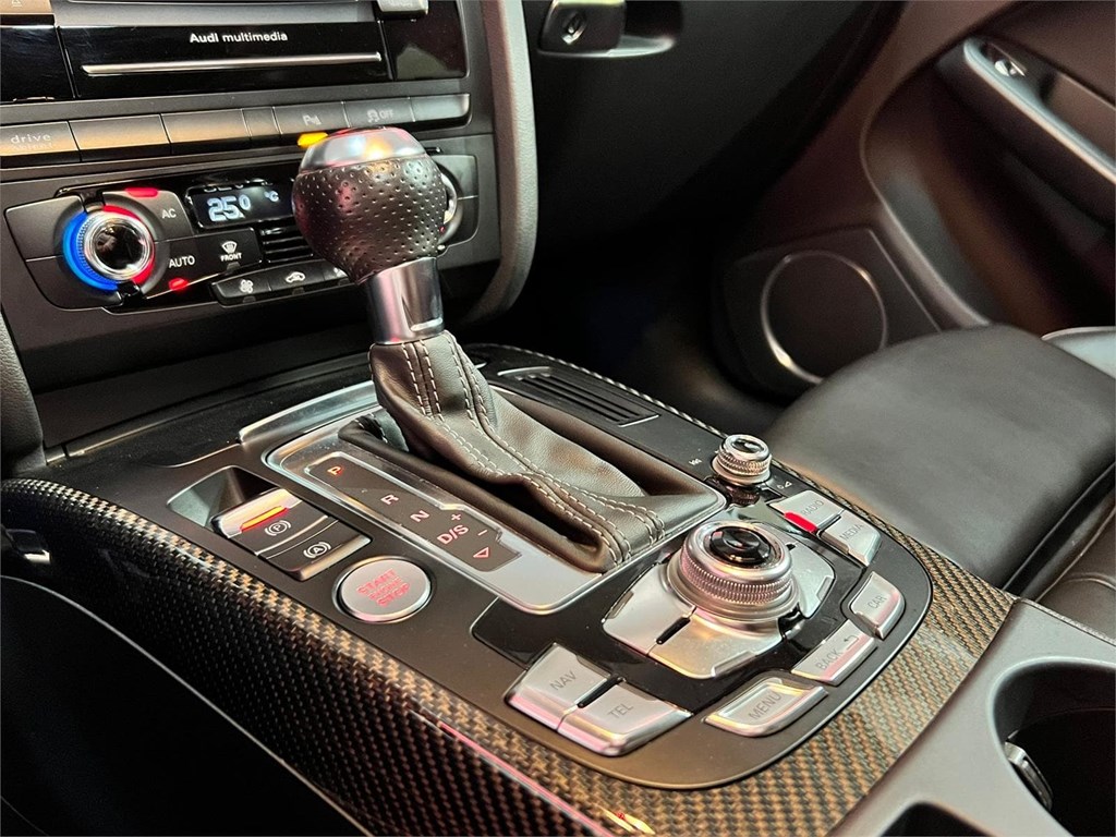 Foto 14 AUDI RS4 AVANT 4.2 V8 450CV