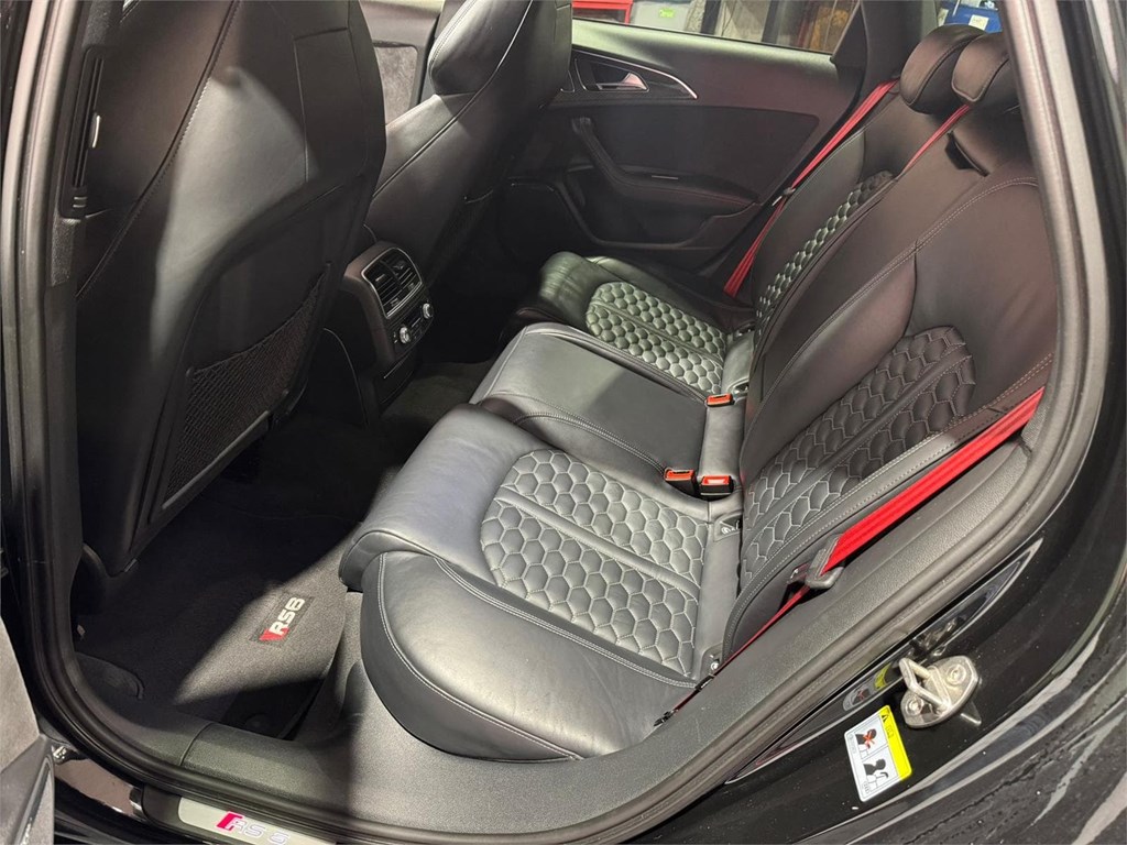 Foto 10 AUDI RS6 AVANT 4.0 TFSI QUATTRO TRIPTRONIC