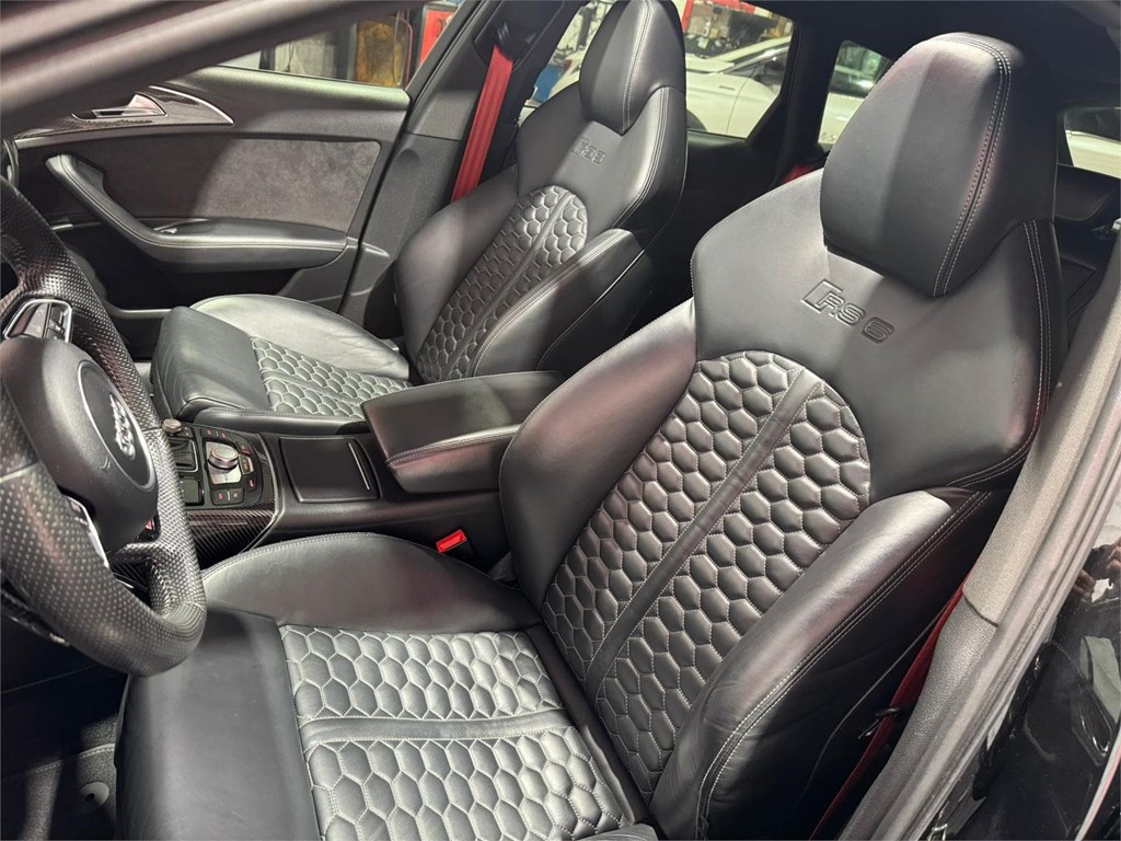 Foto 13 AUDI RS6 AVANT 4.0 TFSI QUATTRO TRIPTRONIC