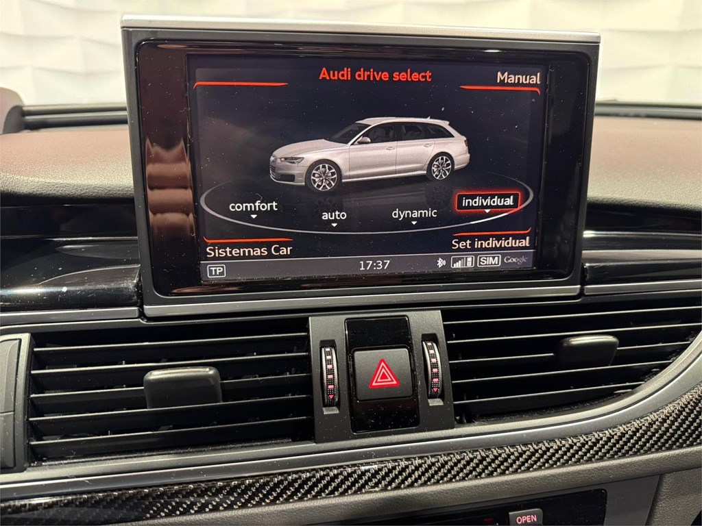 Foto 17 AUDI RS6 AVANT 4.0 TFSI QUATTRO TRIPTRONIC