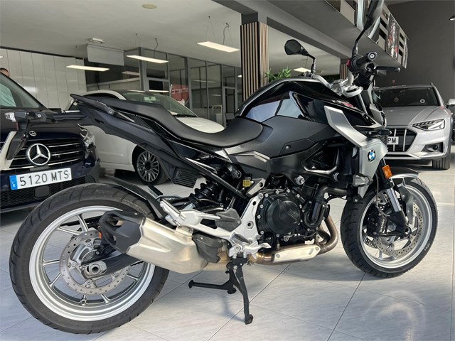 BMW F900R