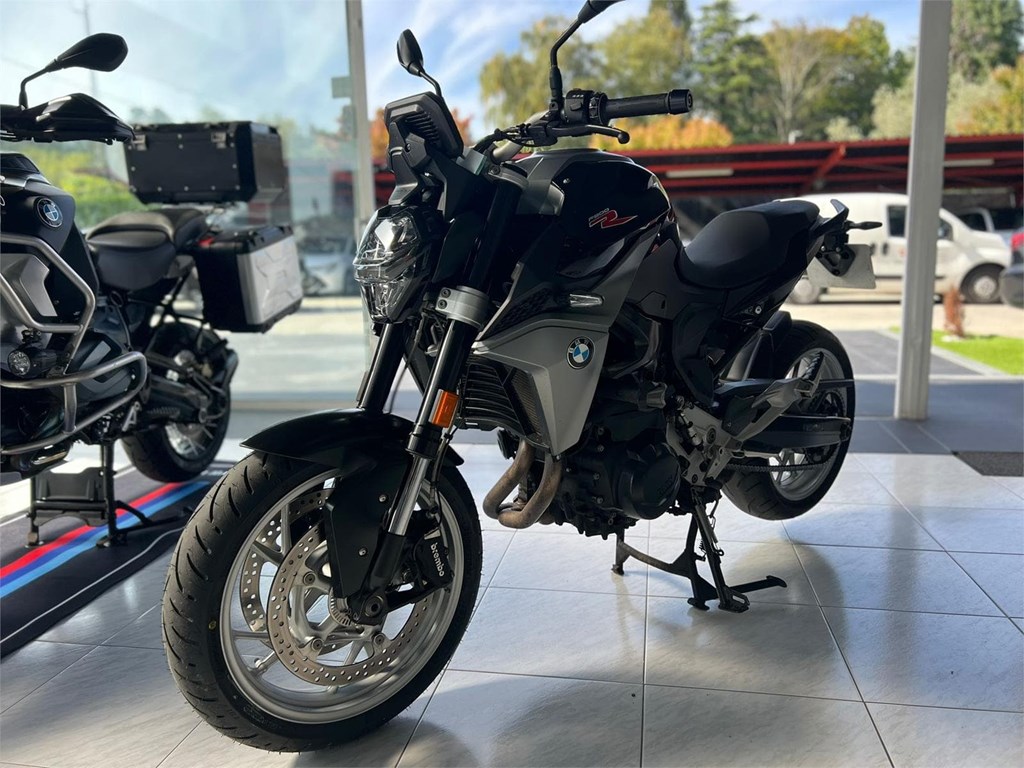 Foto 2 BMW F900R