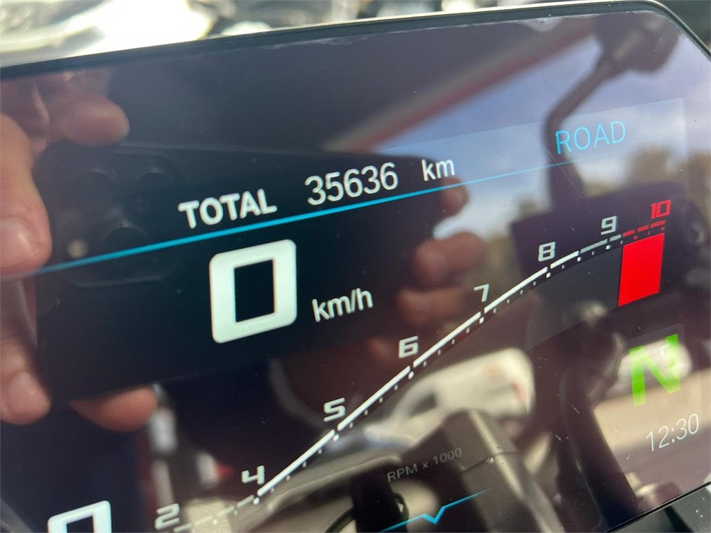 Foto 8 BMW F900R