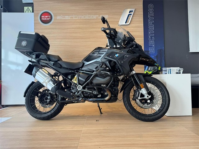 BMW GS R1250 TRIPLE BLACK