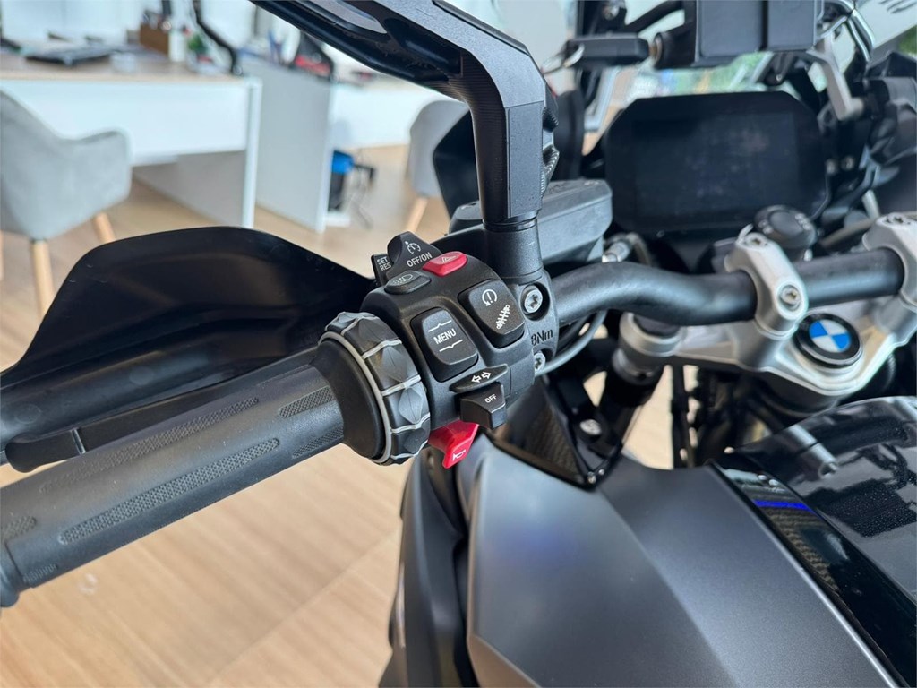 Foto 5 BMW GS R1250 TRIPLE BLACK