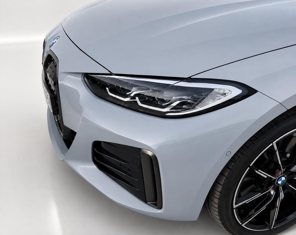 Foto 4 BMW I4 M50