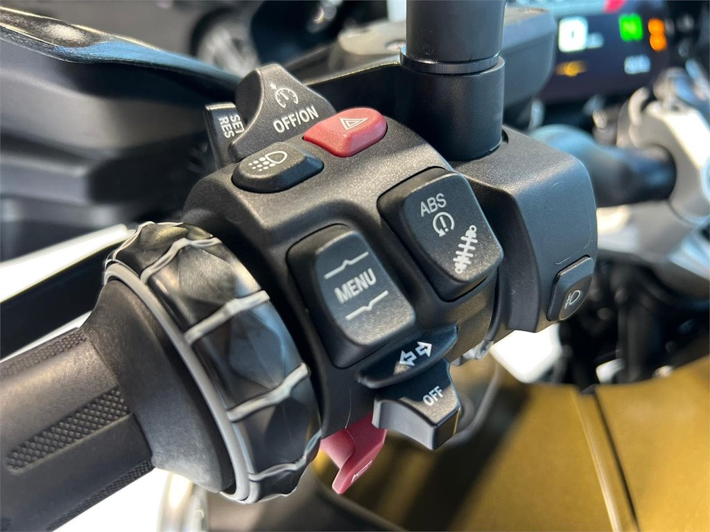 Foto 7 BMW R1250 GS ADVENTURE 