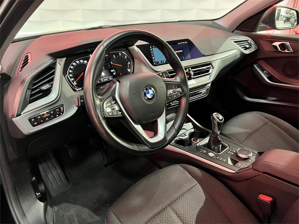 Foto 10 BMW SERIE 1 116D 1.5 115CV 