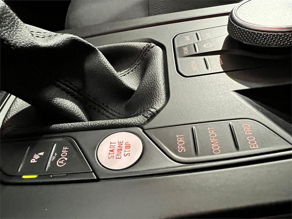 Foto 15 BMW SERIE 1 116D 1.5 115CV 