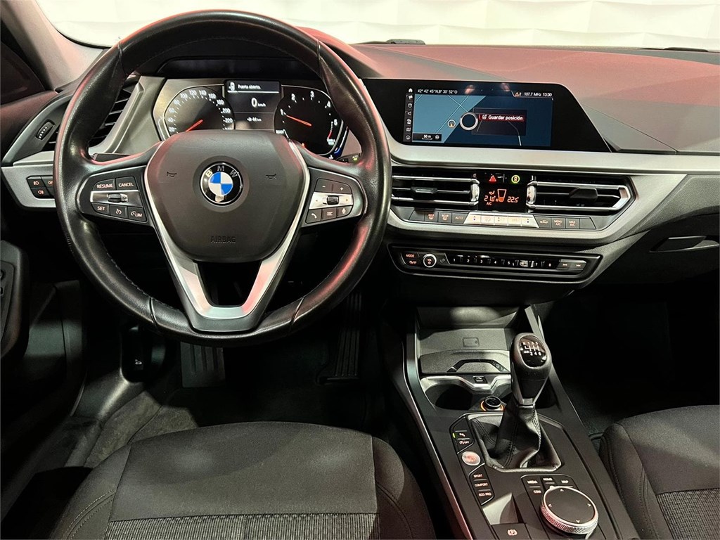 Foto 9 BMW SERIE 1 116D 1.5 115CV 