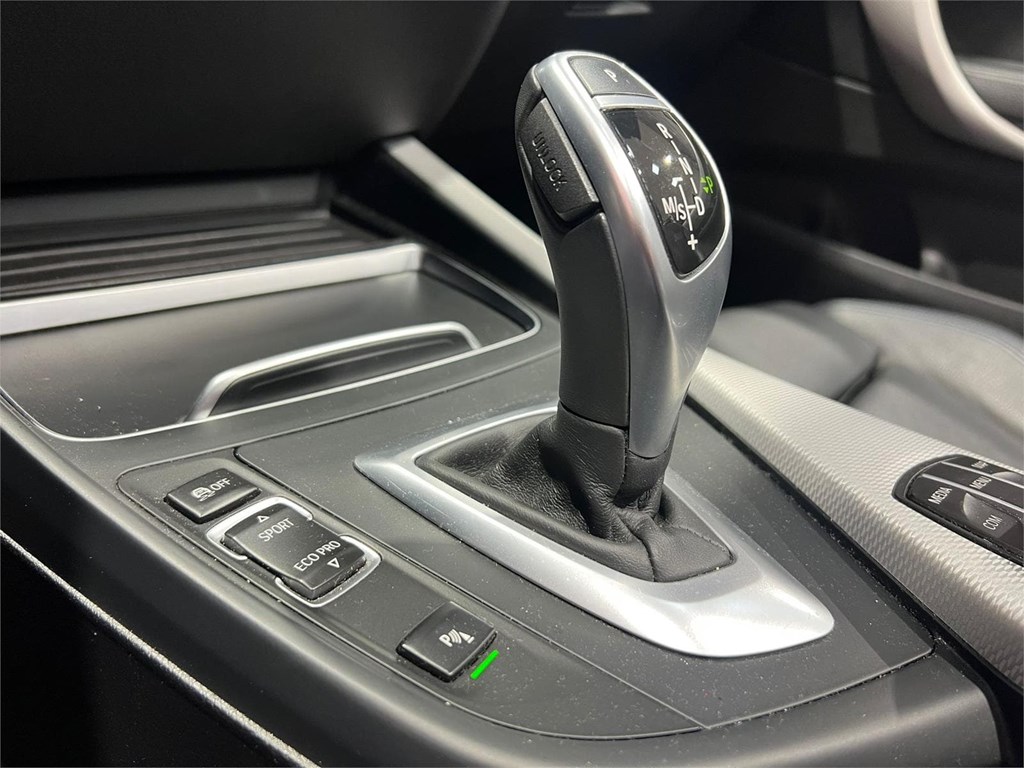 Foto 17 BMW SERIE 2 COUPE CABRIO 225d