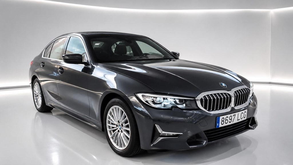 Foto 3 BMW SERIE 3 318dA LUXURY LINE 2.0 150CV 