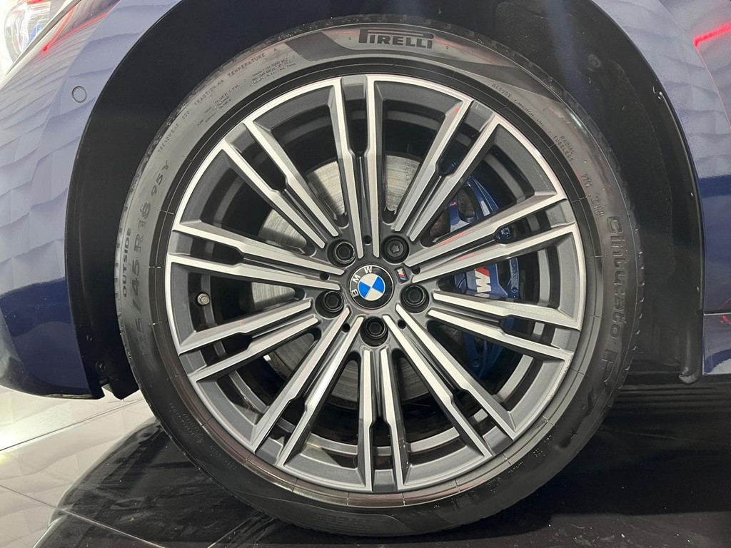 Foto 10 BMW SERIE 3 330e M SPORT 2.0 250CV AUT HÍBRIDO ENCHUFABLE